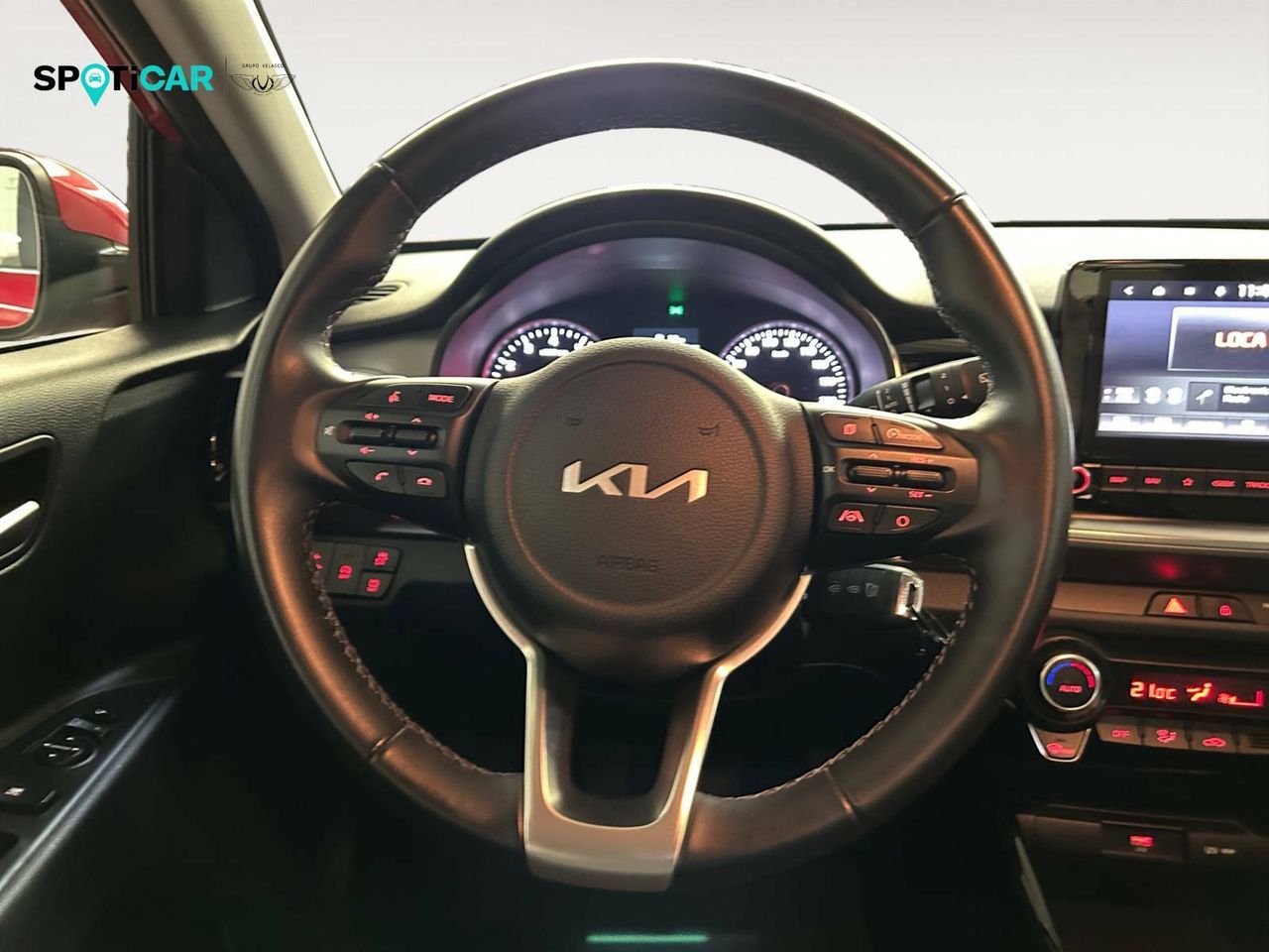 Foto Kia Stonic 12