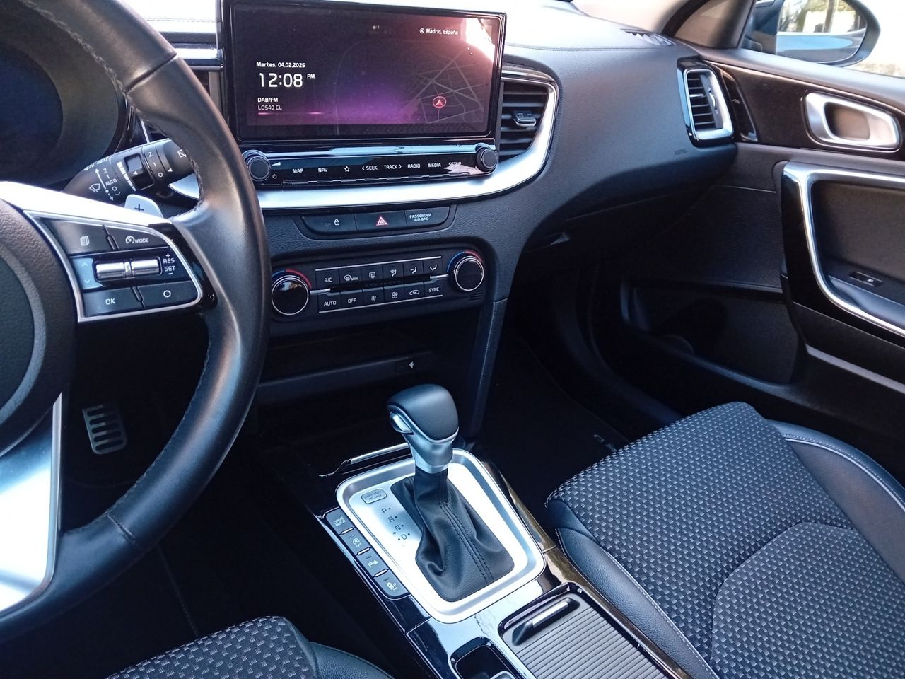 Foto Kia XCeed 11