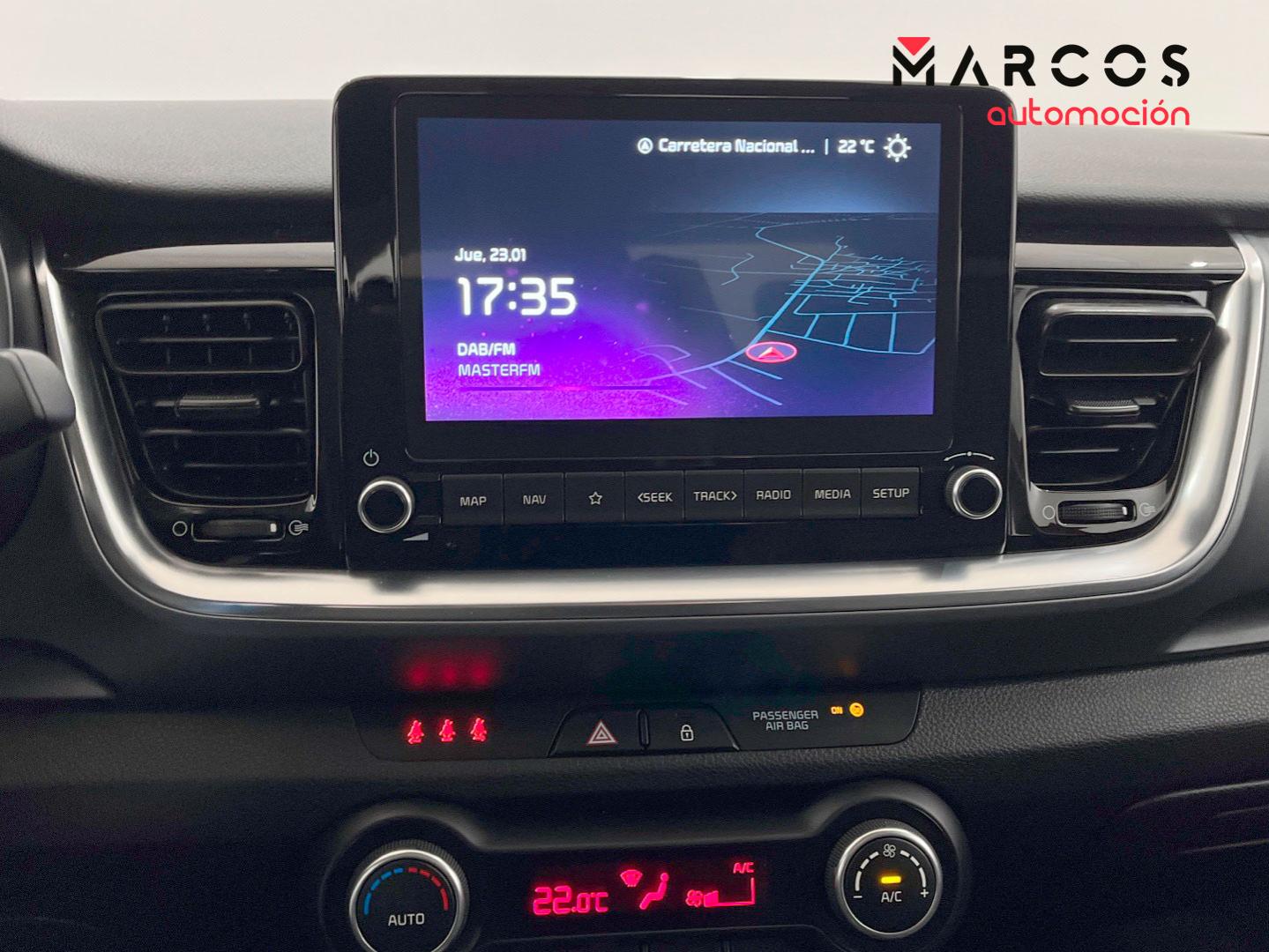 Foto Kia Stonic 10