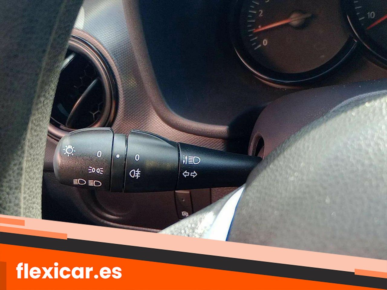 Foto Dacia Sandero 16