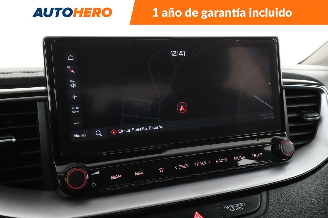 Foto Kia XCeed 23
