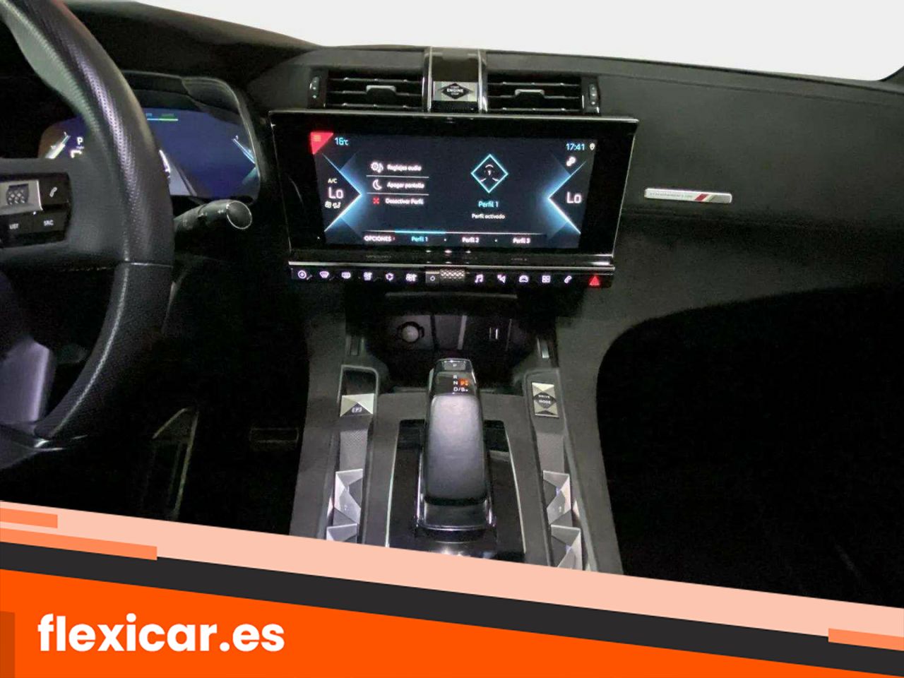 Foto DS Automobiles DS 7 11