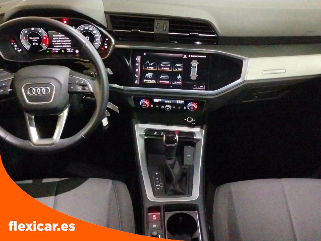 Foto Audi Q3 8