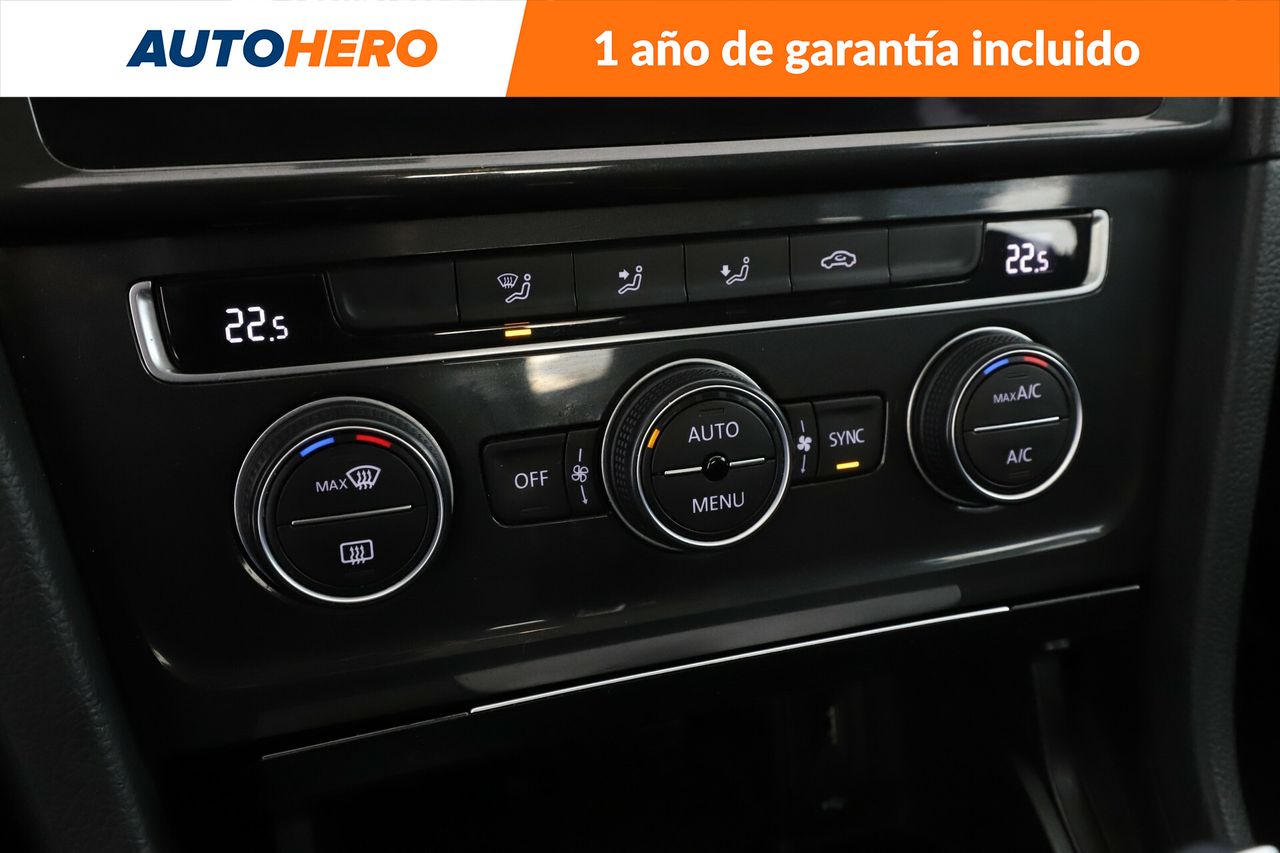 Foto Volkswagen Golf 24