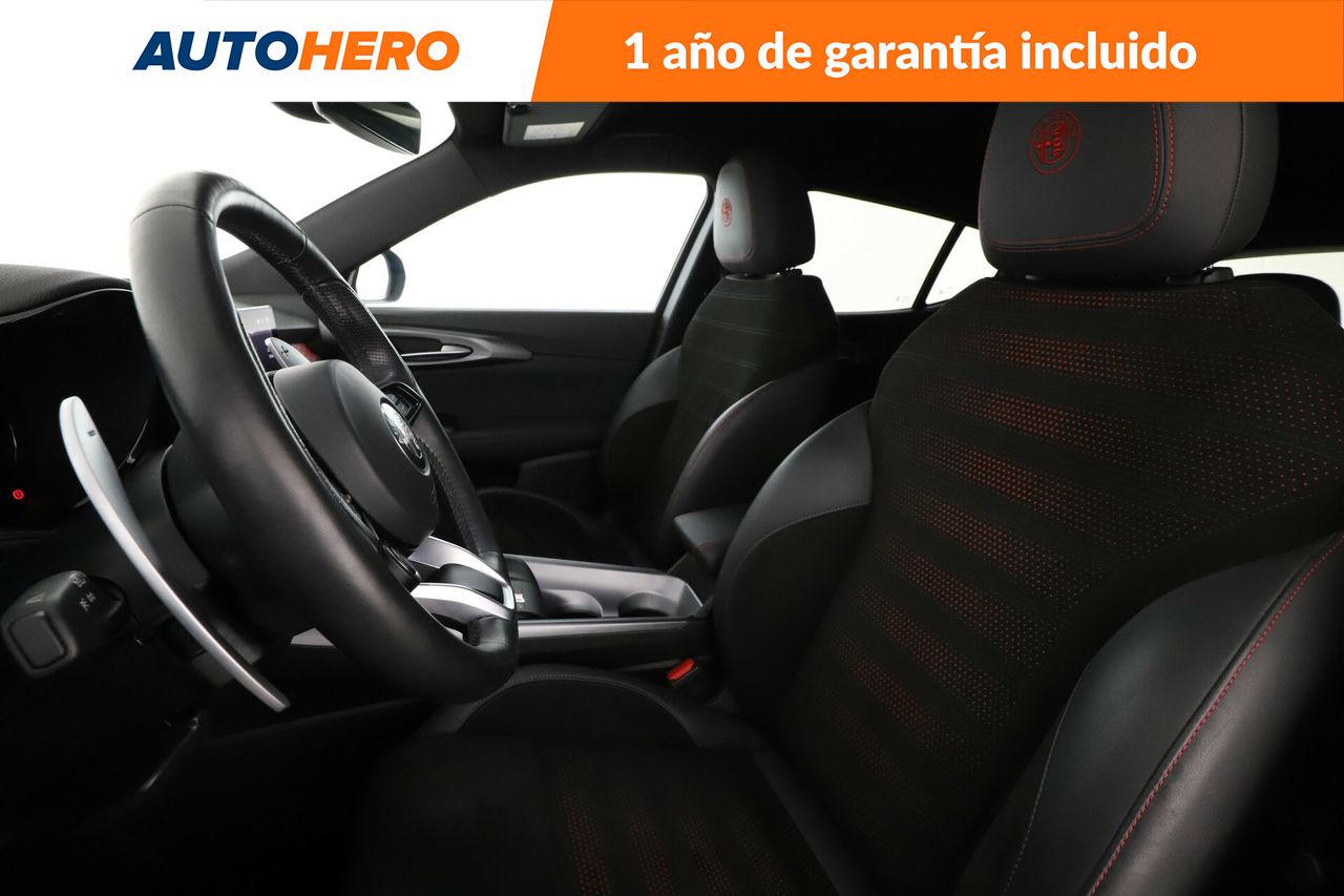 Foto Alfa Romeo Tonale 11