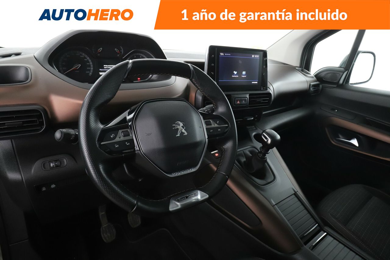Foto Peugeot Rifter 12