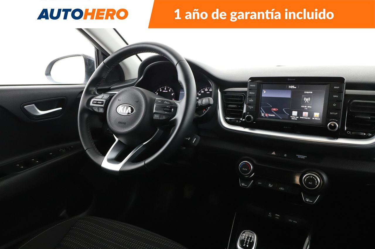 Foto Kia Stonic 14