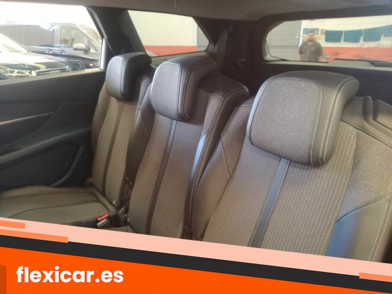 Foto Peugeot 5008 8