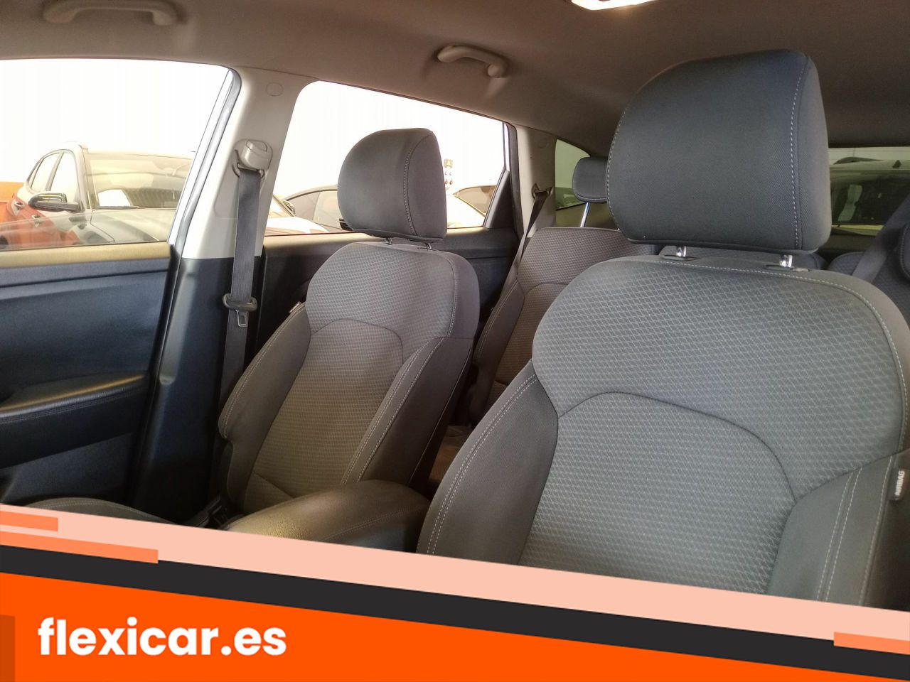 Foto Kia Carens 7