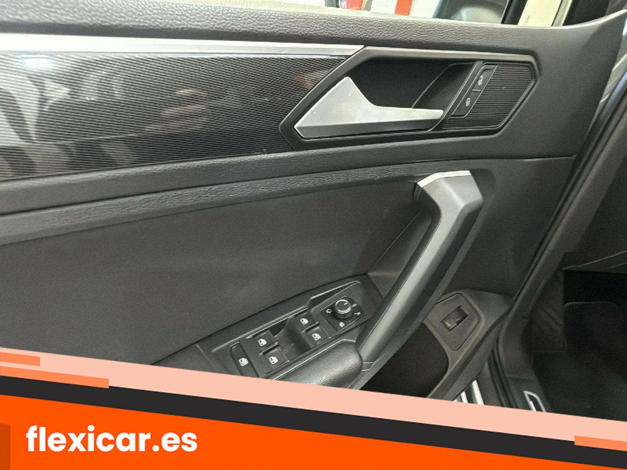 Foto Volkswagen Tiguan 25