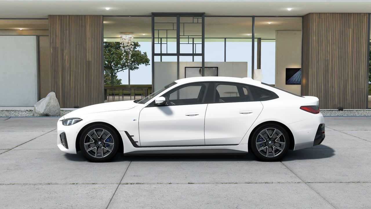 Foto BMW i4 2