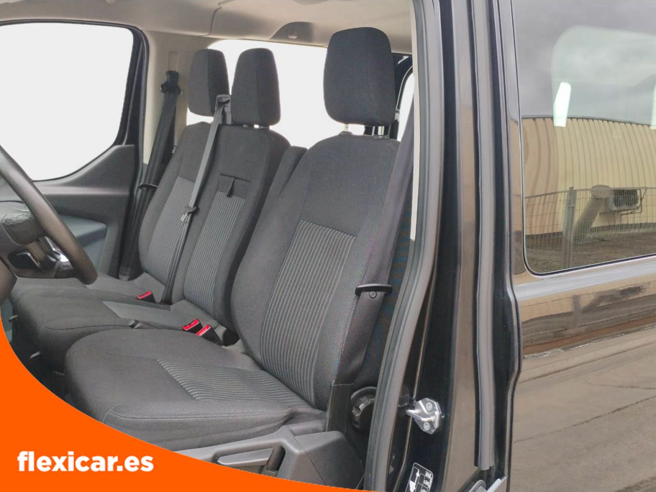 Foto Ford Tourneo Custom 11