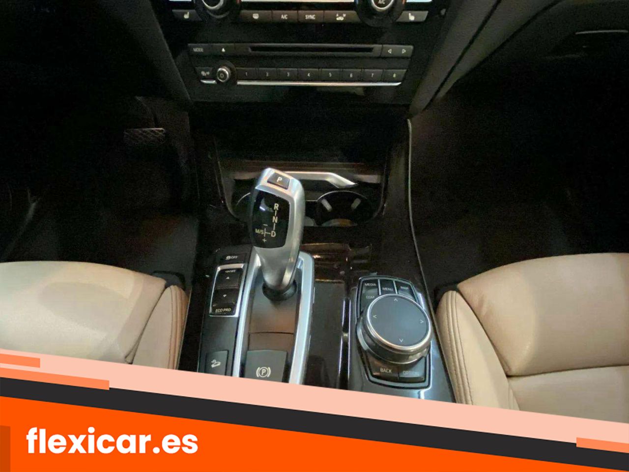 Foto BMW X4 8