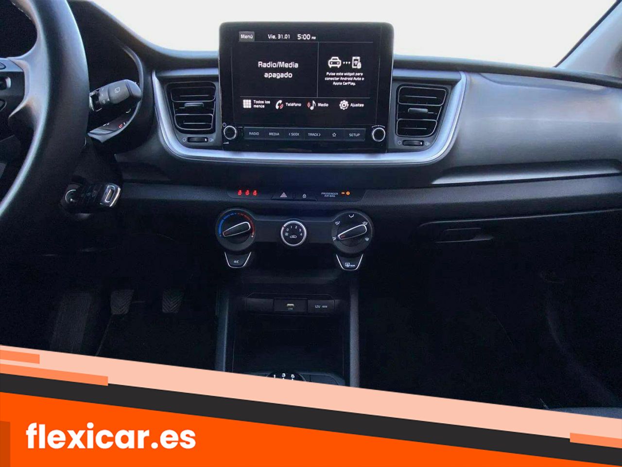 Foto Kia Stonic 10