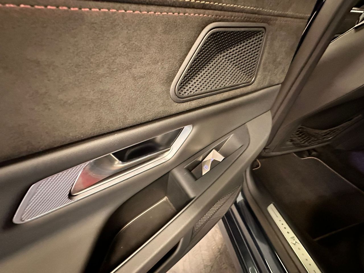 Foto DS Automobiles DS 9 40