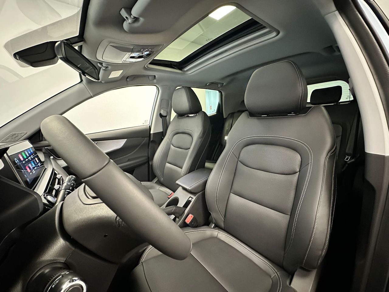 Foto DR Automobiles DR5 16