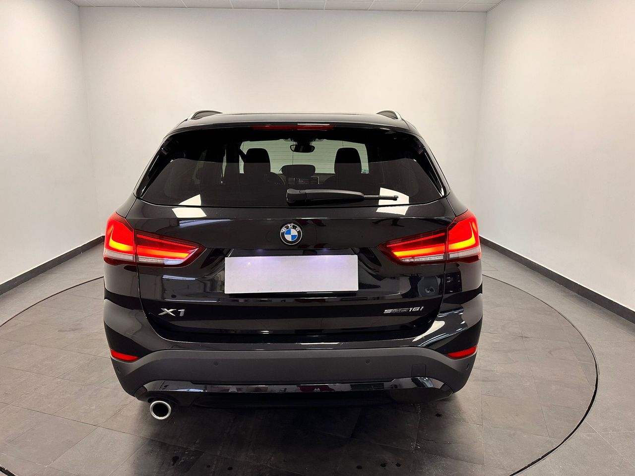 Foto BMW X1 6