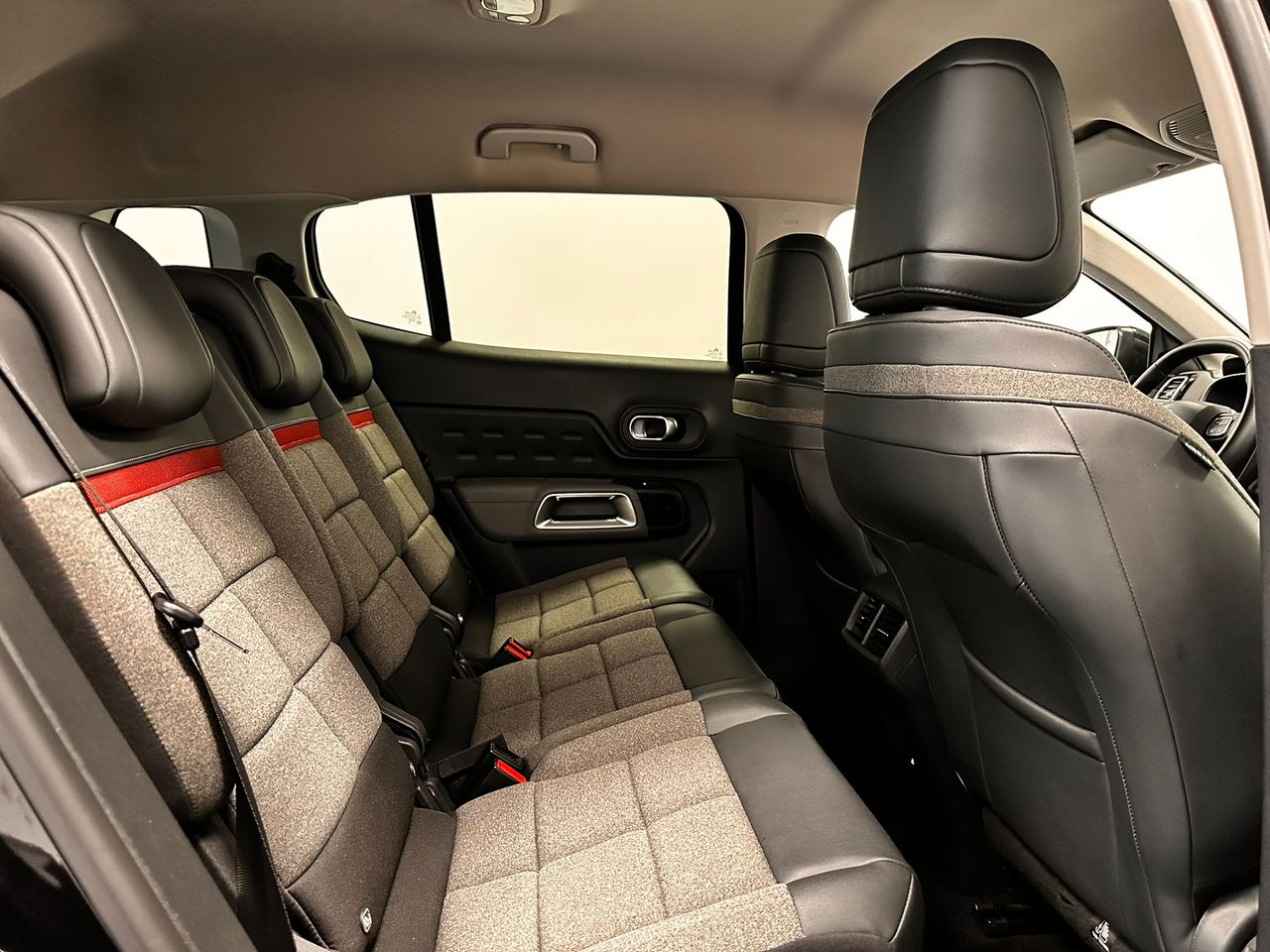 Foto Citroën C5 Aircross 31