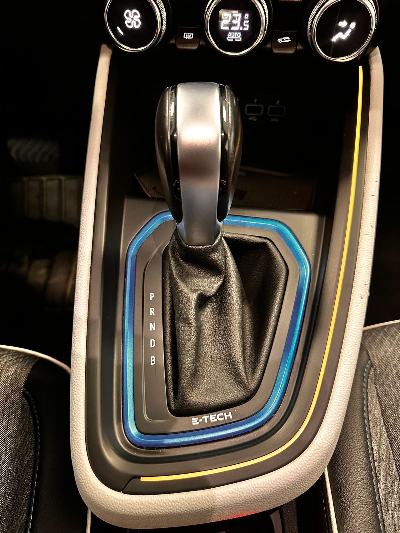 Foto Renault Clio 42