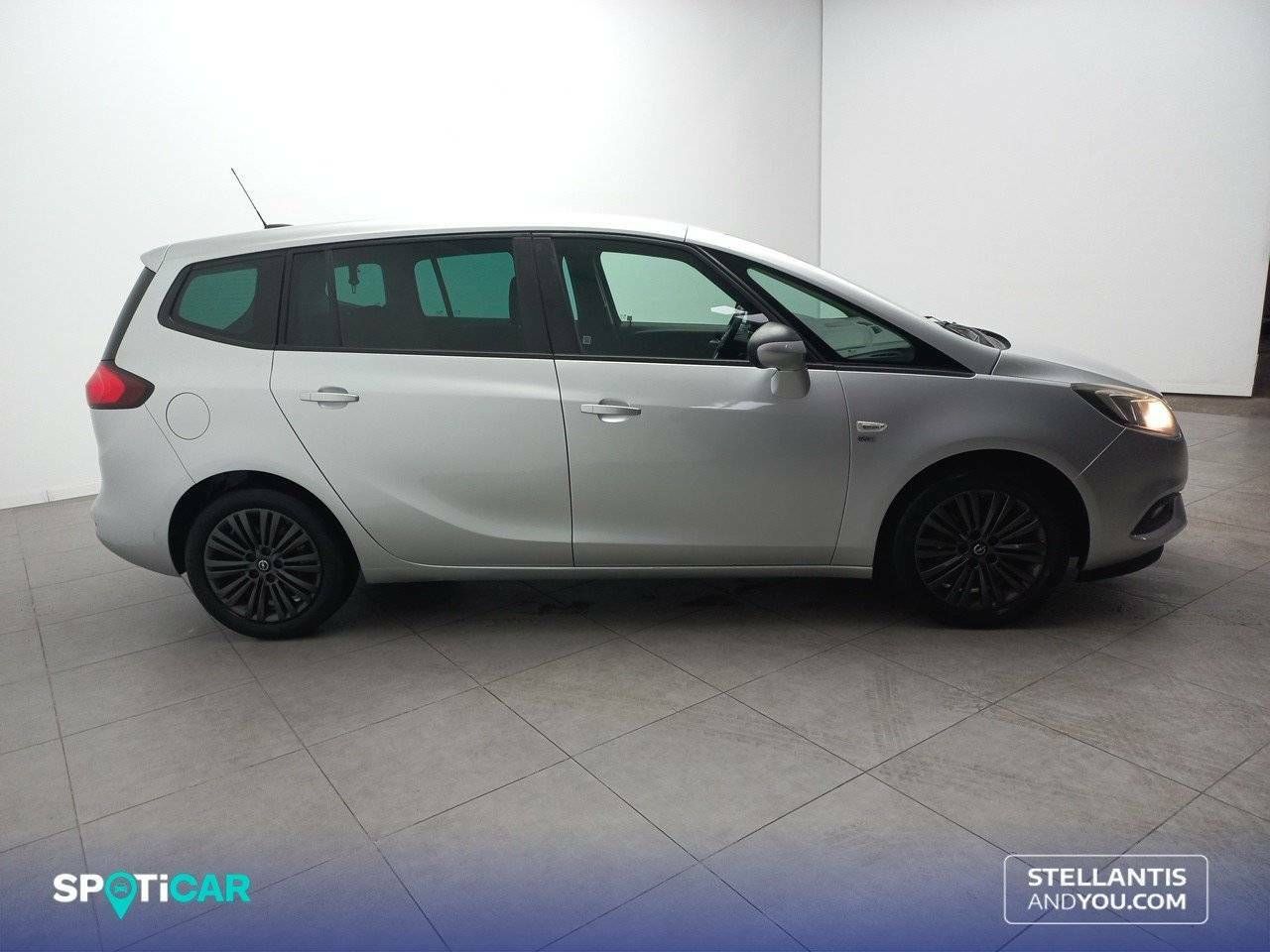 Foto Opel Zafira 4