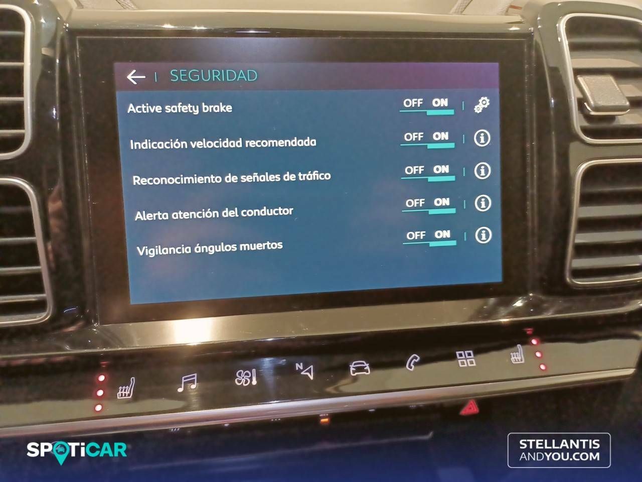 Foto Citroën C5 Aircross 25