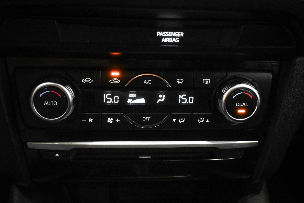Foto Mazda Mazda6 21