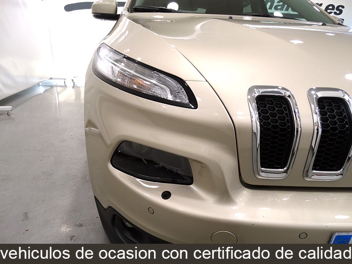 Foto Jeep Cherokee 17