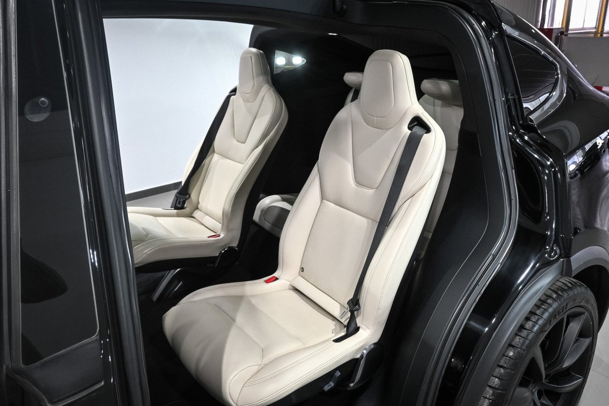 Foto Tesla Model X 14