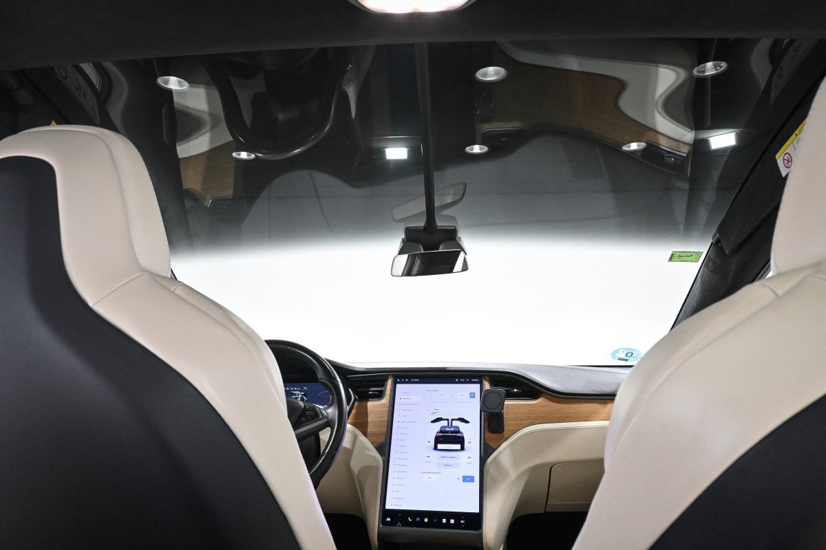 Foto Tesla Model X 19