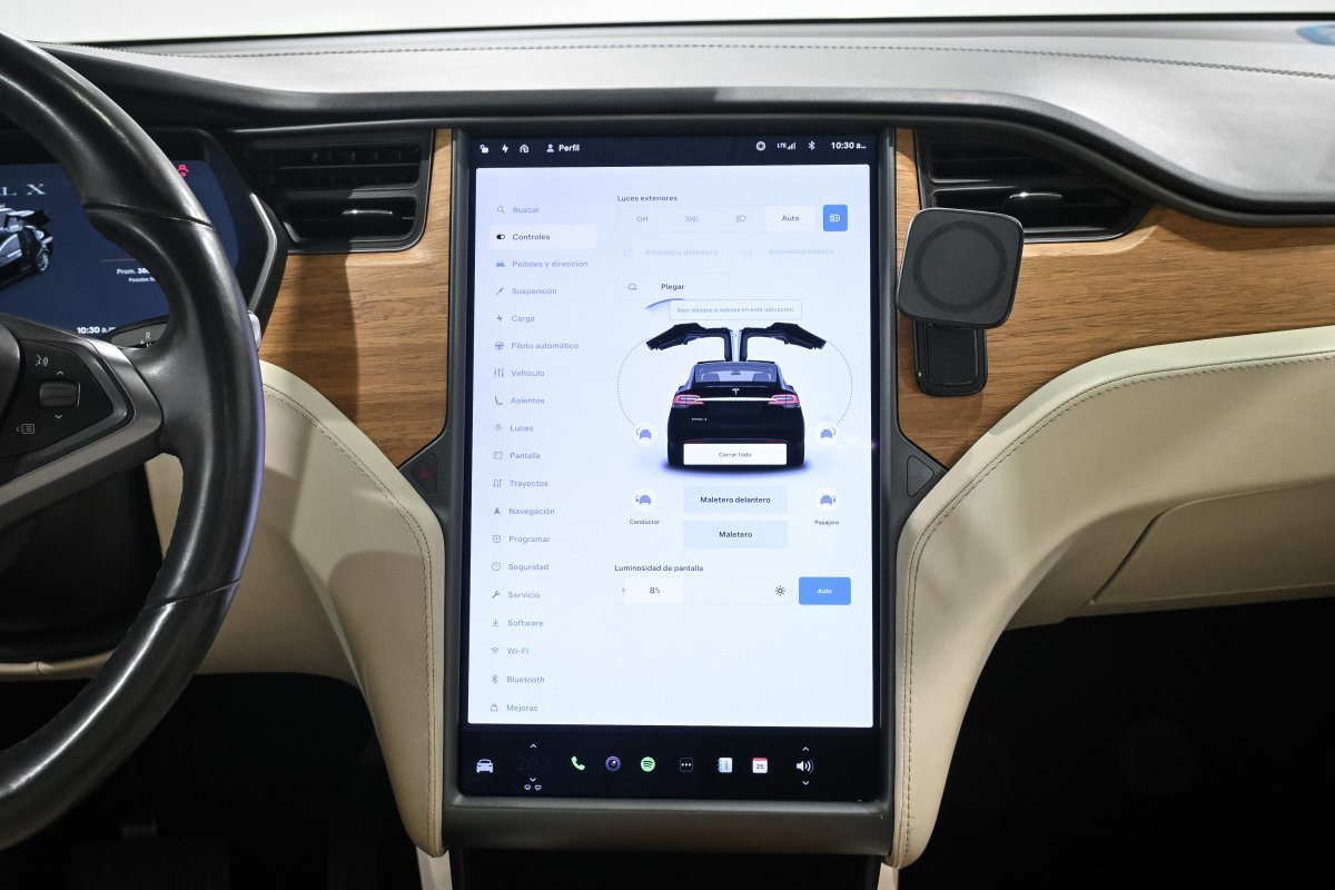 Foto Tesla Model X 23