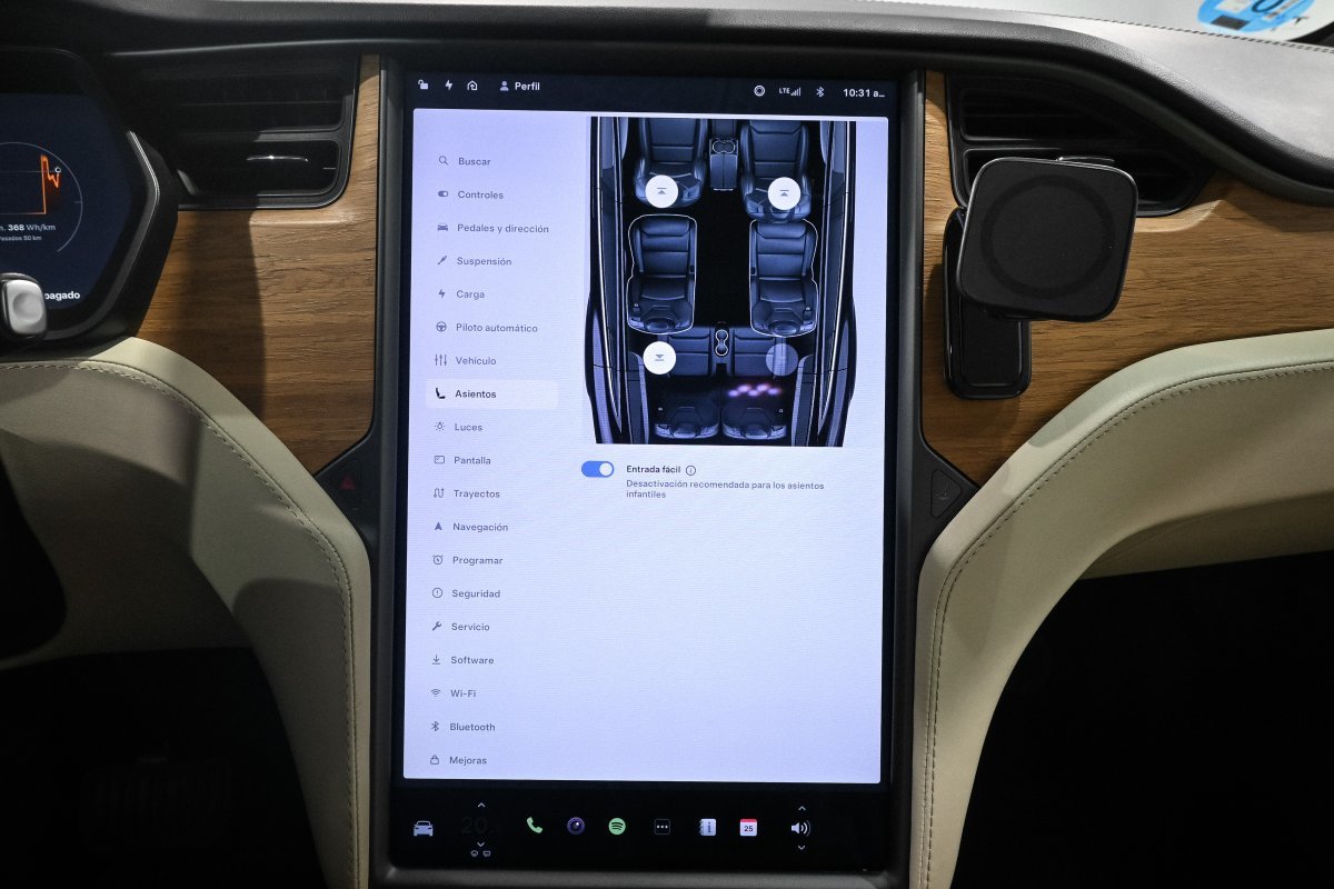 Foto Tesla Model X 25