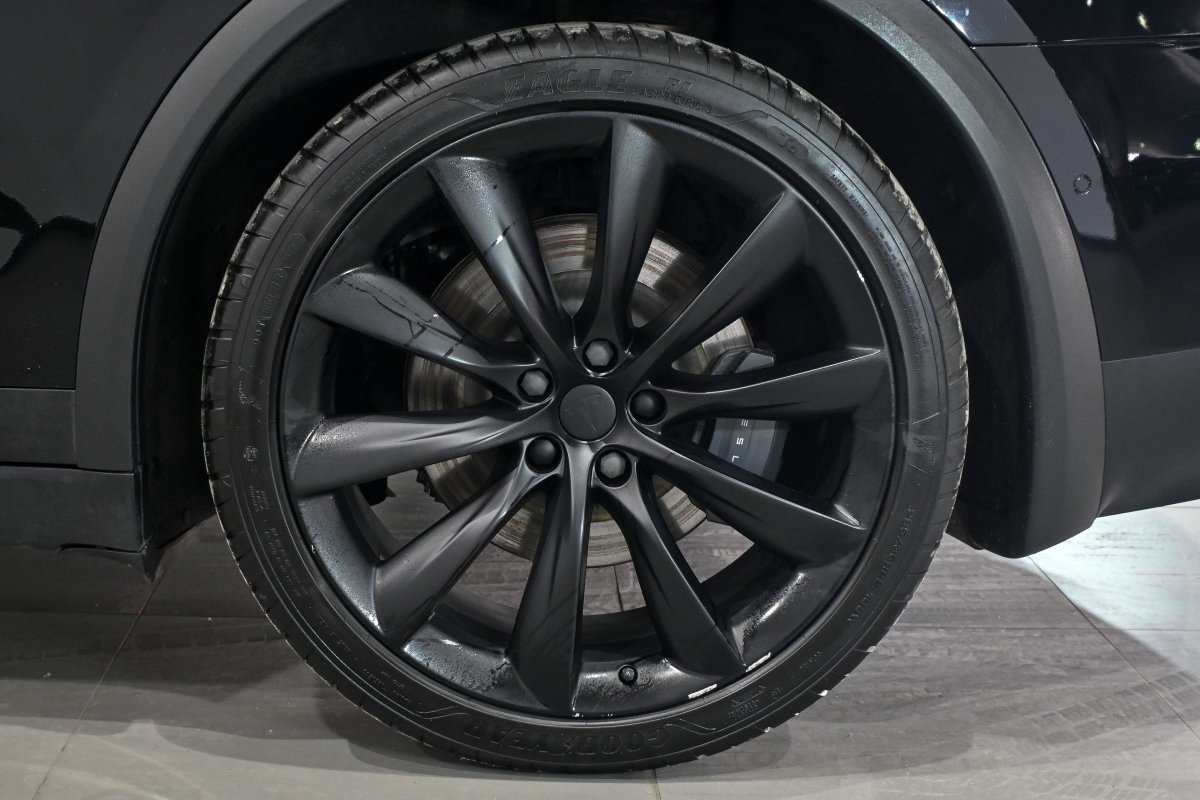 Foto Tesla Model X 44