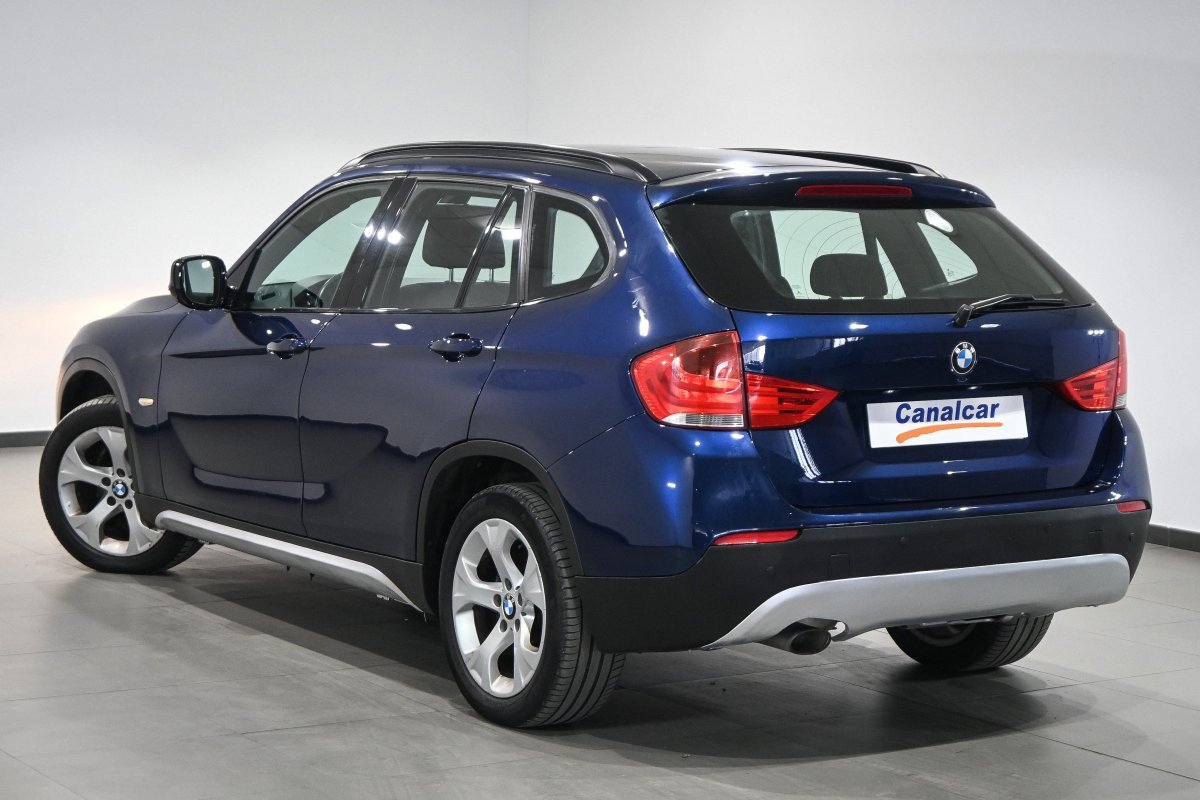 Foto BMW X1 6