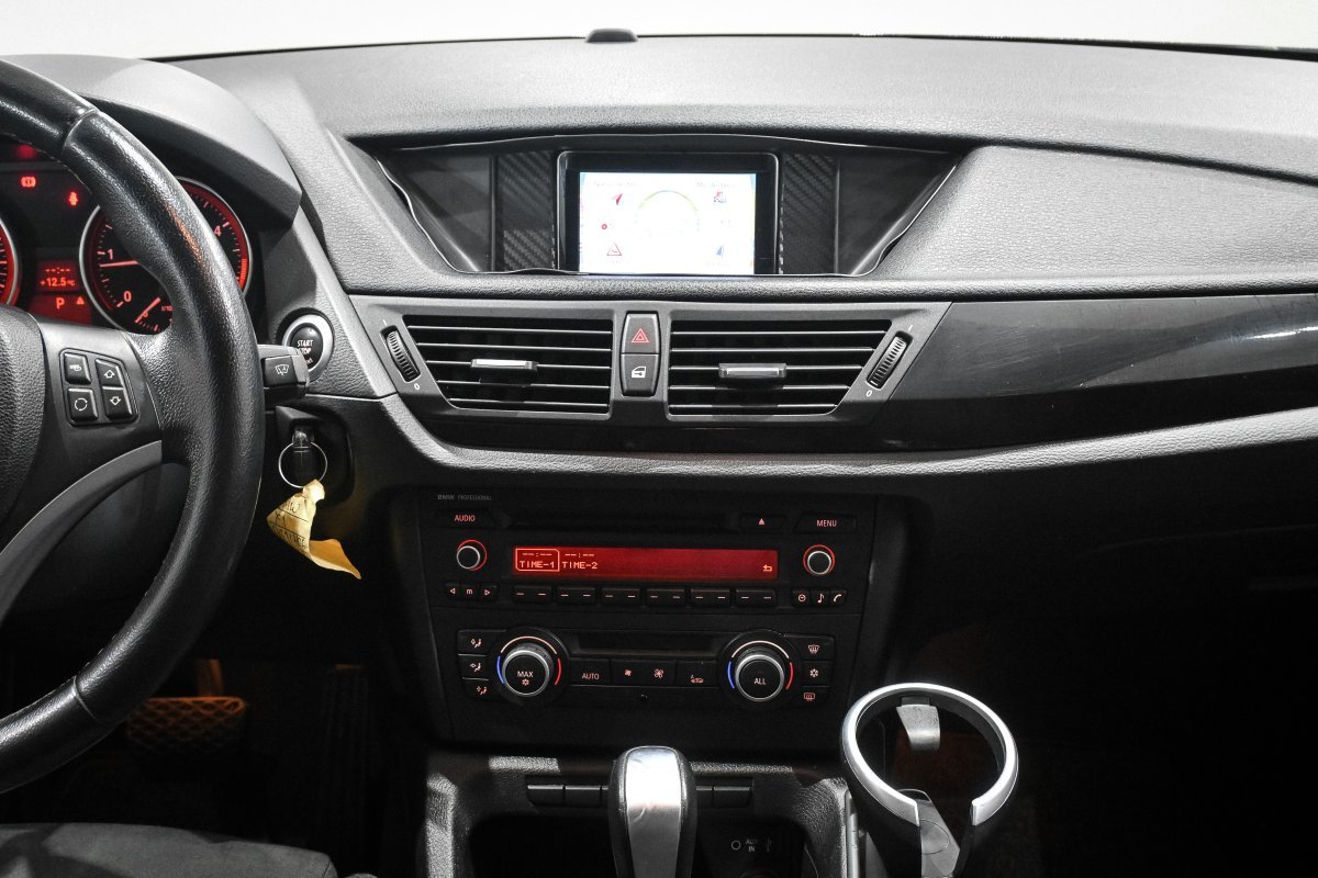 Foto BMW X1 14