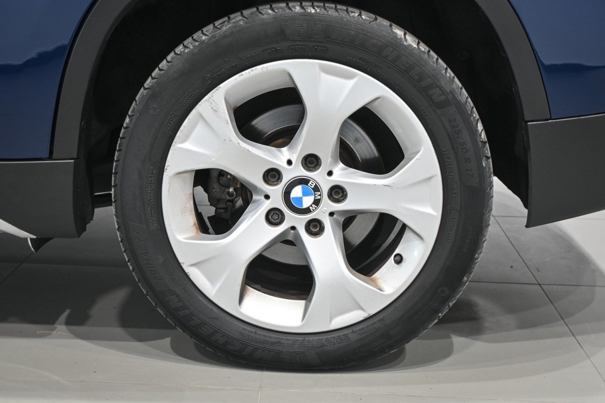 Foto BMW X1 32