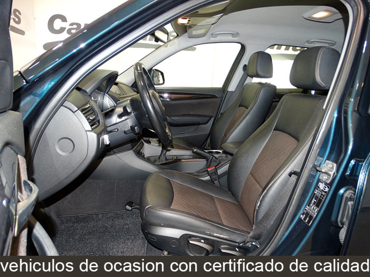 Foto BMW X1 12