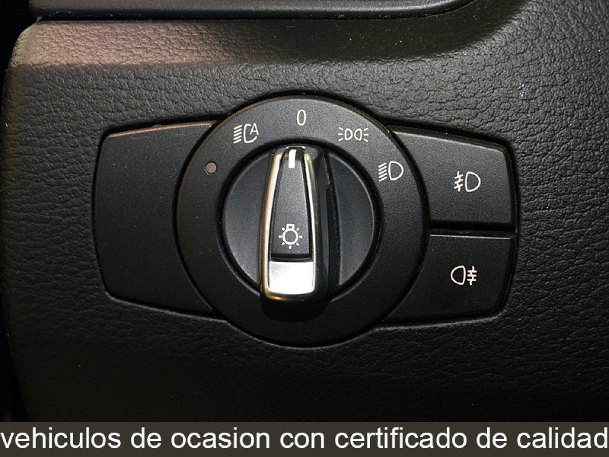 Foto BMW X1 19
