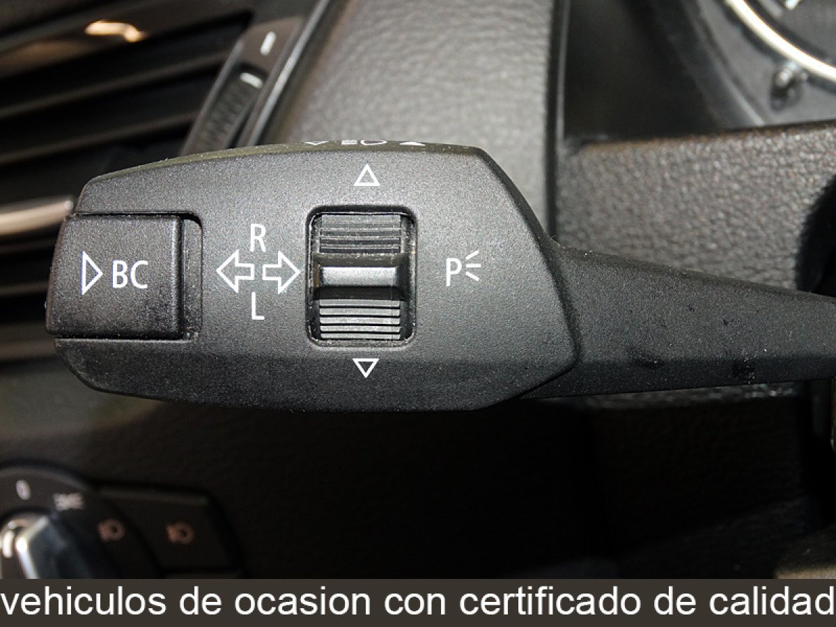 Foto BMW X1 20