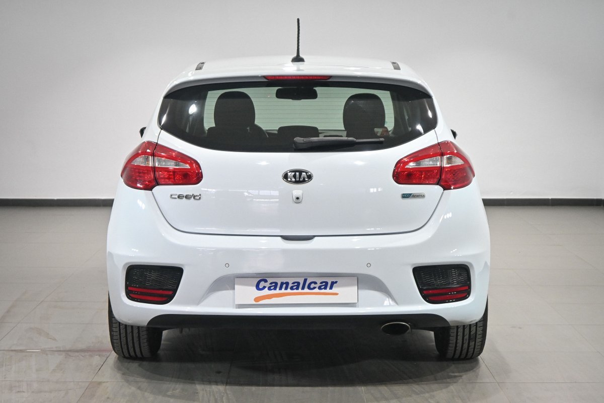 Foto Kia Ceed 5