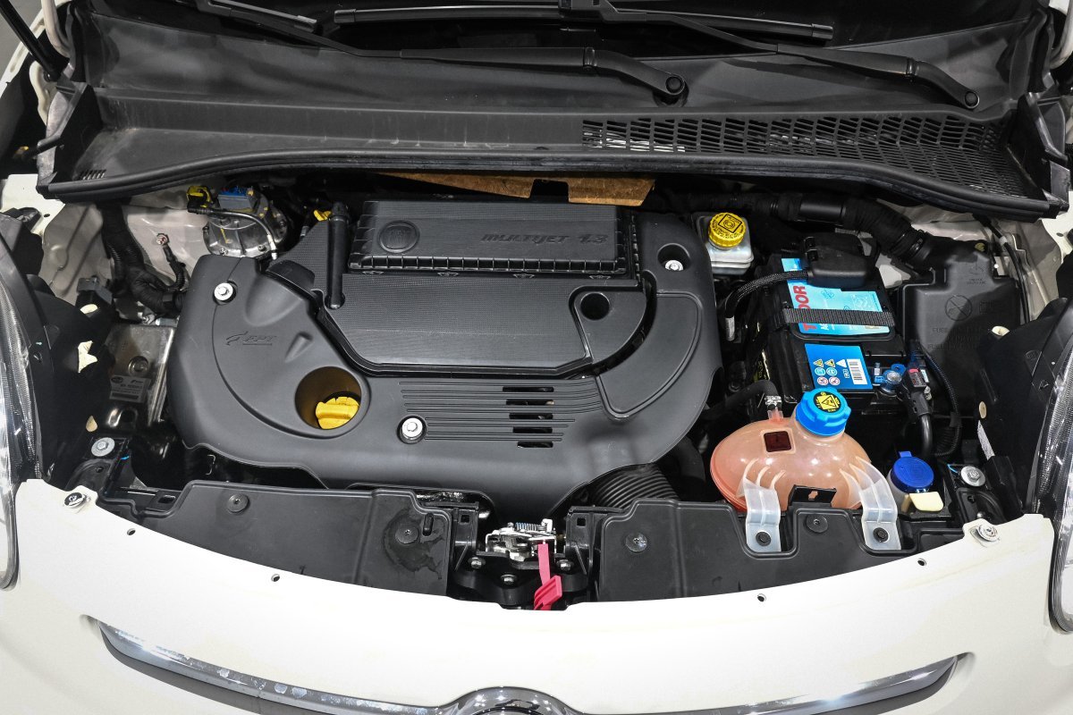 Foto Fiat 500L 7