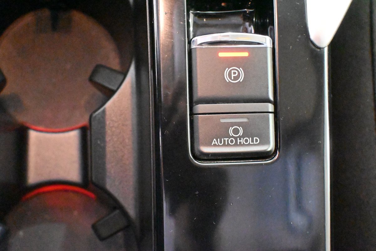 Foto Mitsubishi Eclipse Cross 26