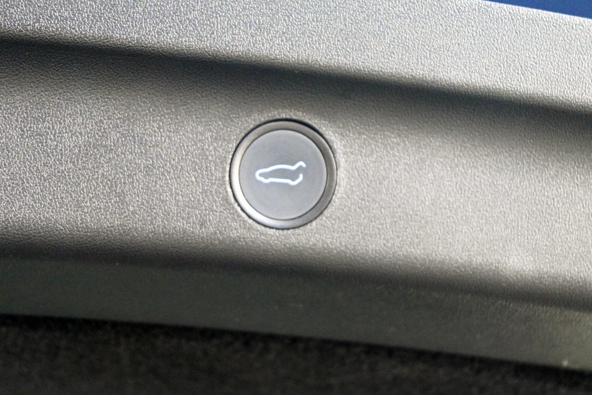 Foto Tesla Model Y 9