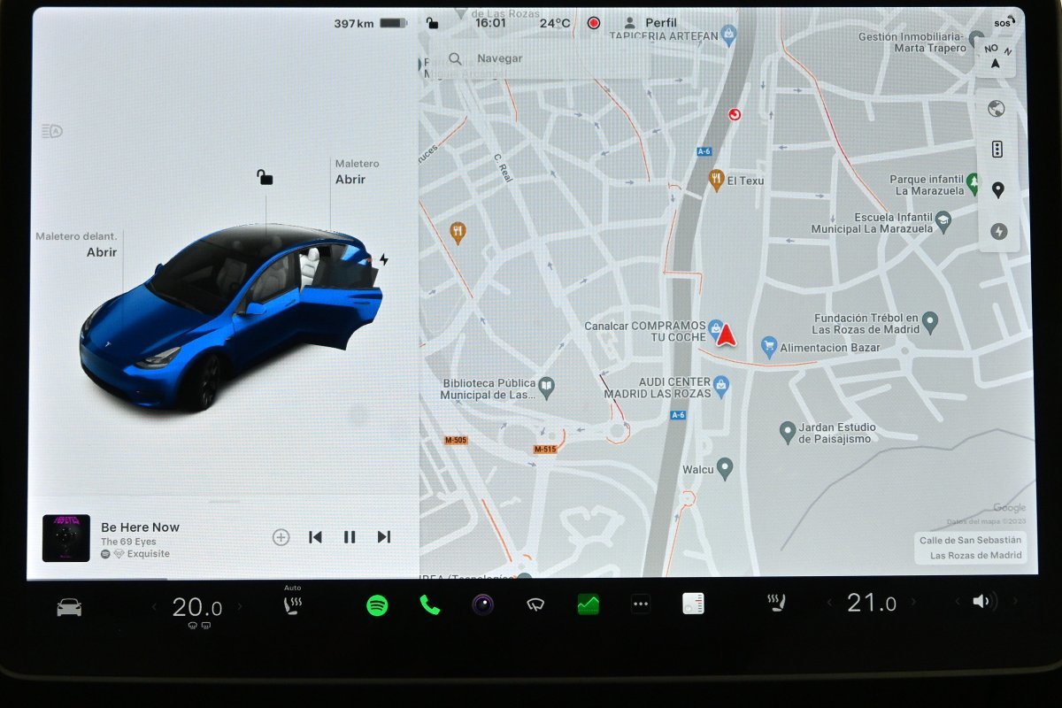 Foto Tesla Model Y 16