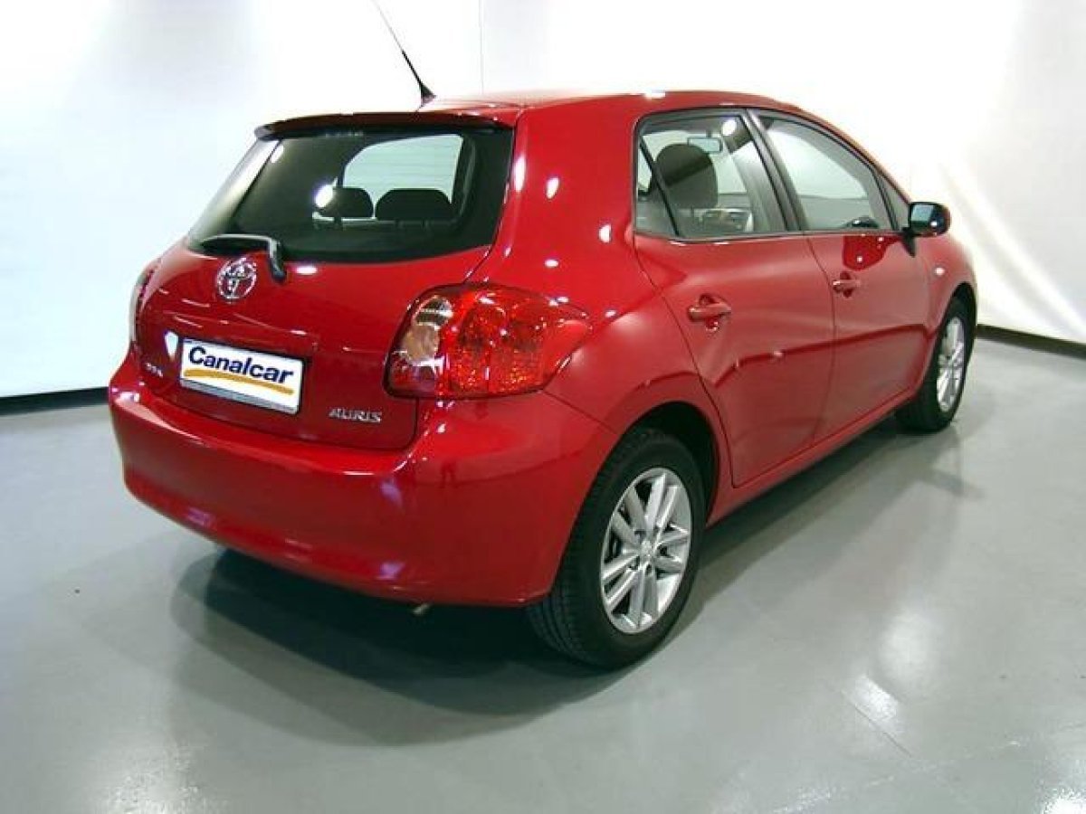 Foto Toyota Auris 7