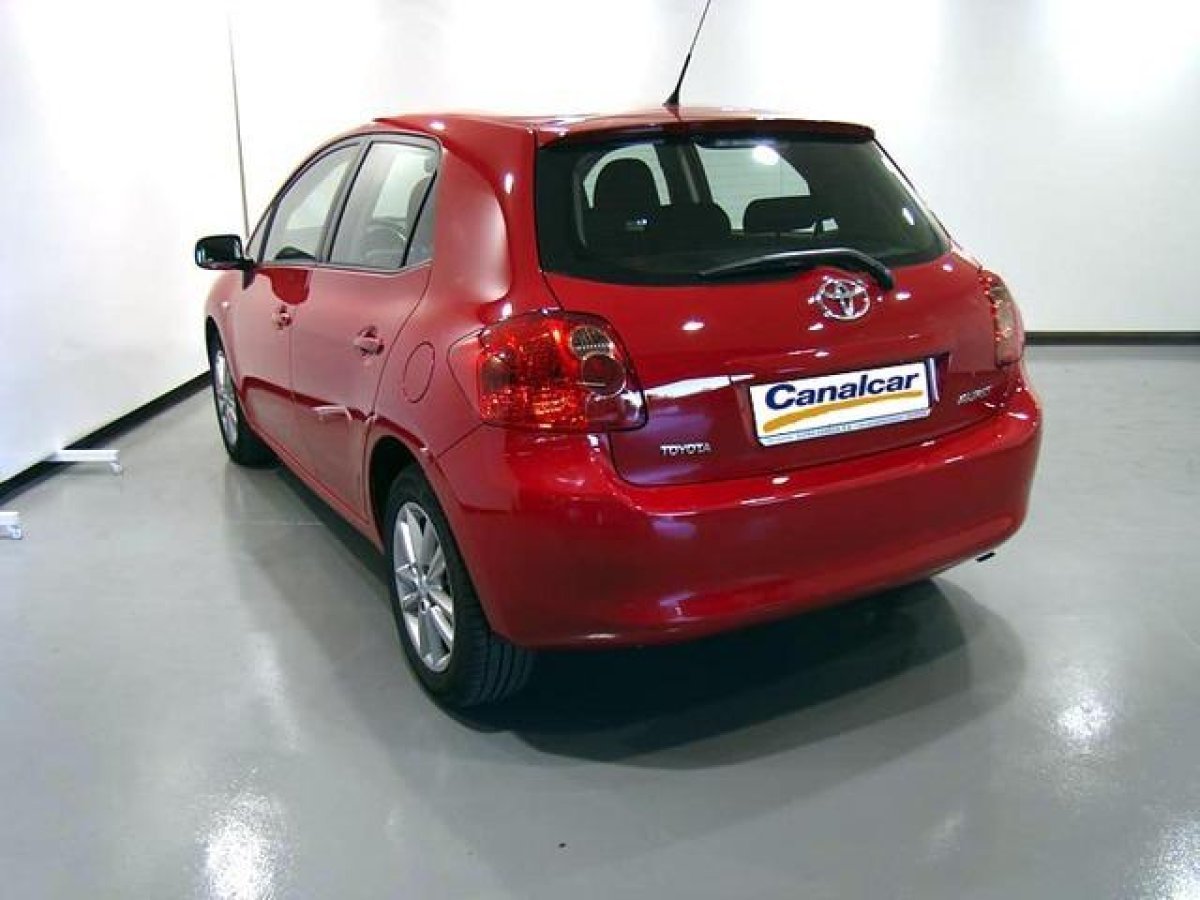 Foto Toyota Auris 8