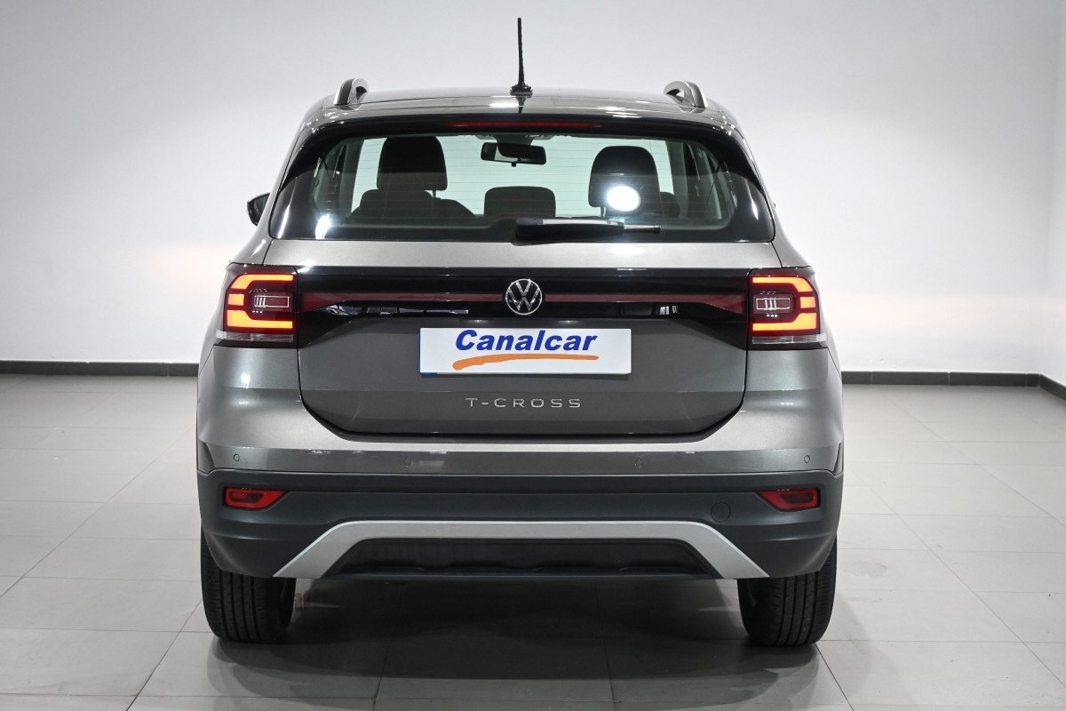Foto Volkswagen T-Cross 5