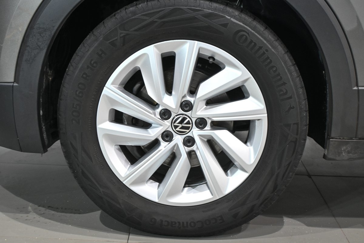 Foto Volkswagen T-Cross 28