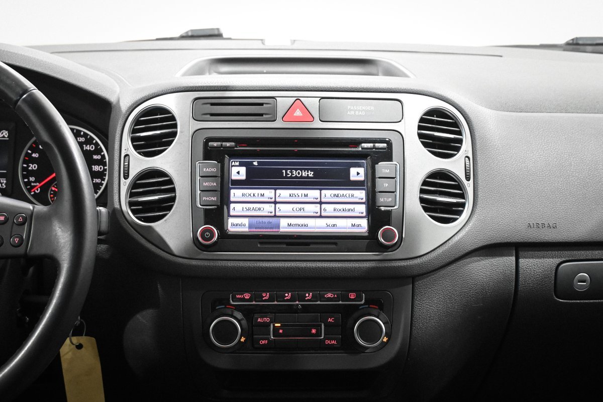 Foto Volkswagen Tiguan 14