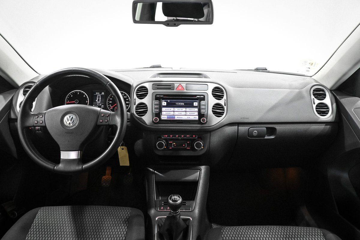 Foto Volkswagen Tiguan 16