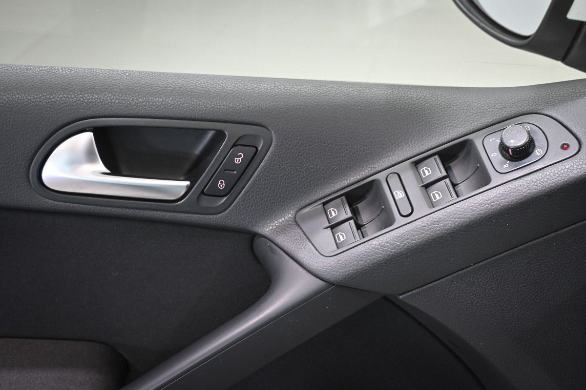 Foto Volkswagen Tiguan 27